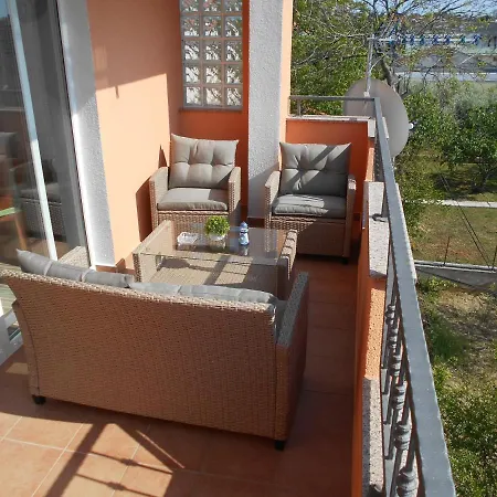 Maremy Apartamento *